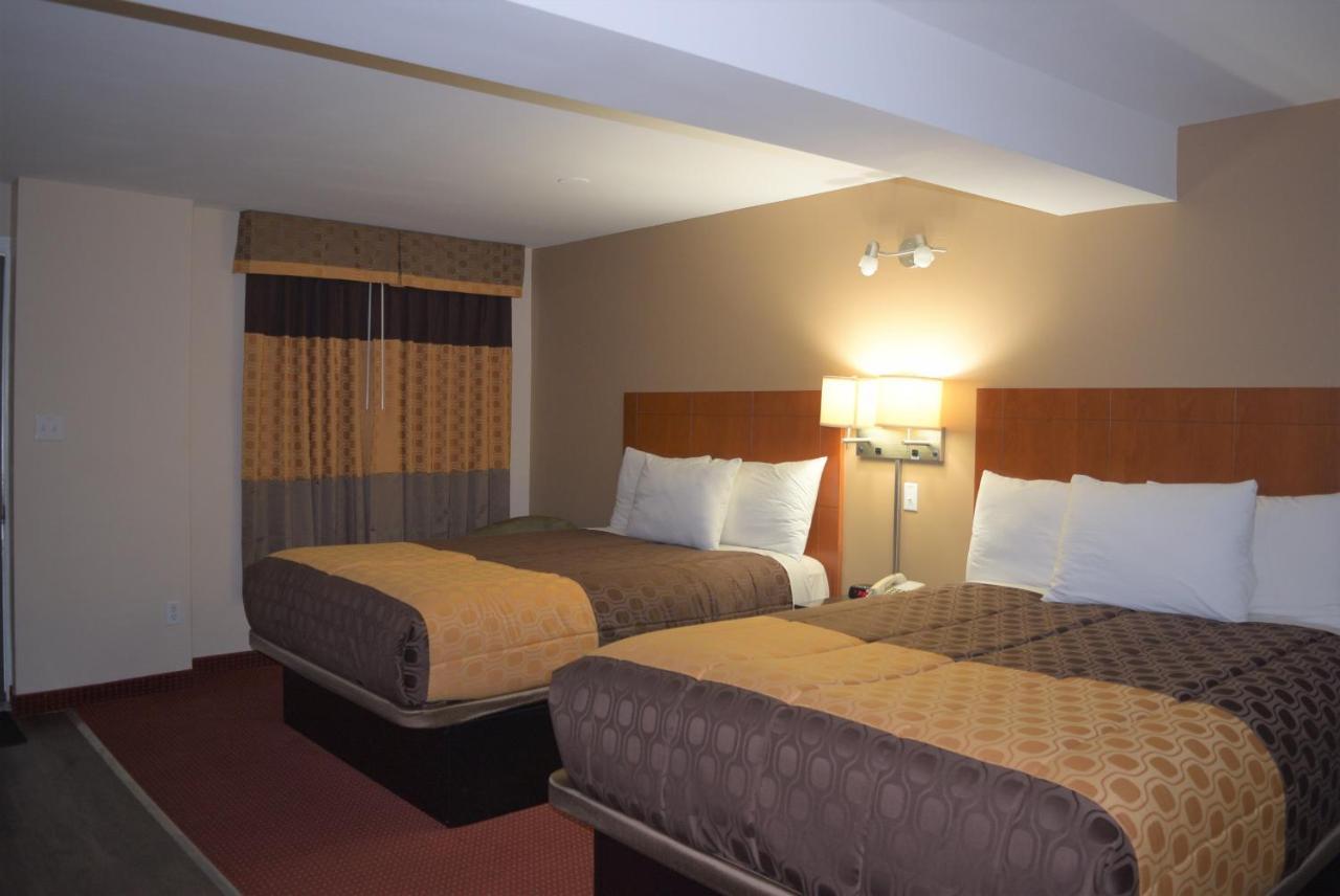 Knights Inn Arnprior Extérieur photo