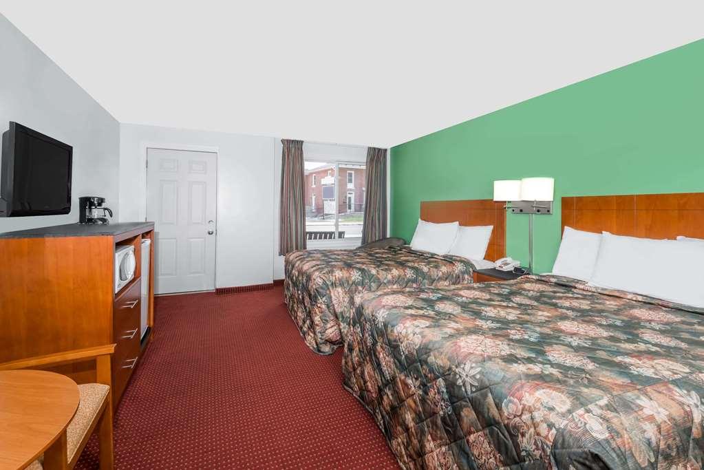 Knights Inn Arnprior Chambre photo