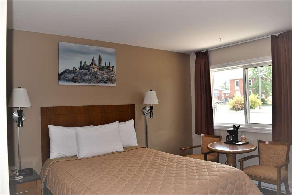 Knights Inn Arnprior Chambre photo
